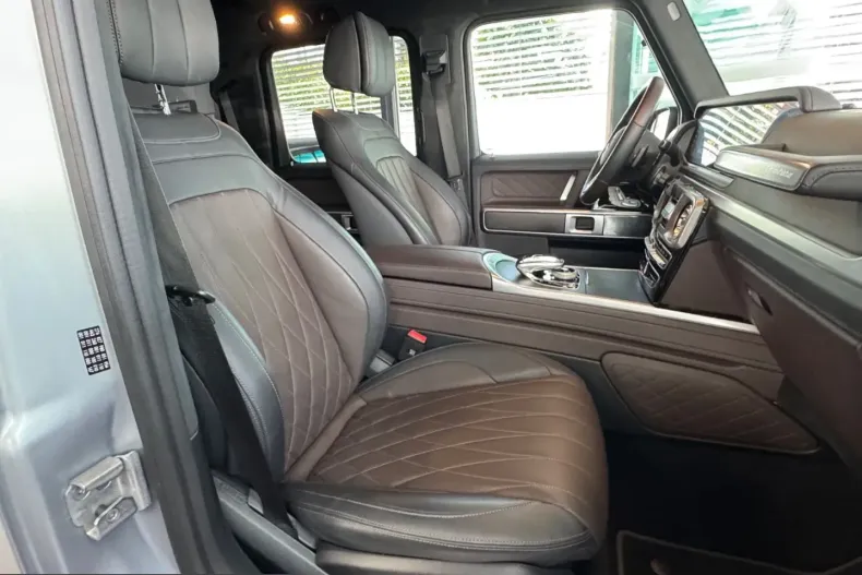 Mercedes-Benz G 500 (Clasa G) din 2023 cu 29.457 km - oferta MER243302 - foto 9