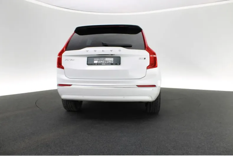 Volvo XC90 din 2024 cu 38.666 km - oferta VOL243303 - foto 4