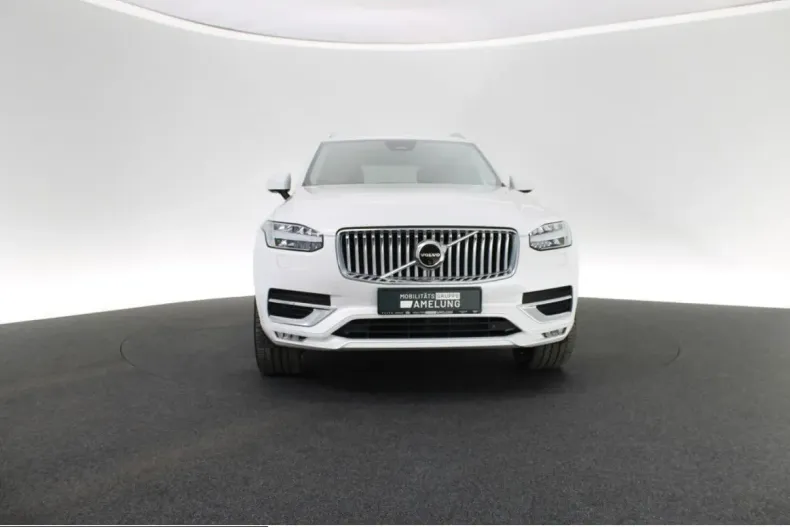 Volvo XC90 din 2024 cu 38.666 km - oferta VOL243303 - foto 8