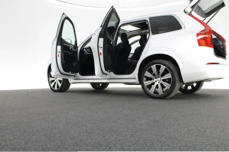 Volvo XC90 din 2024 cu 38.666 km - oferta VOL243303 - foto 16
