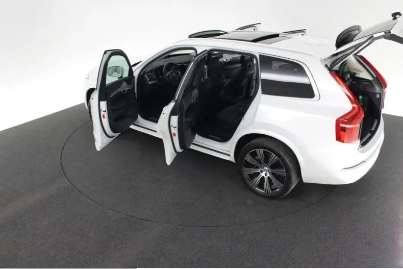 Volvo XC90 din 2024 cu 38.666 km - oferta VOL243303 - foto 24
