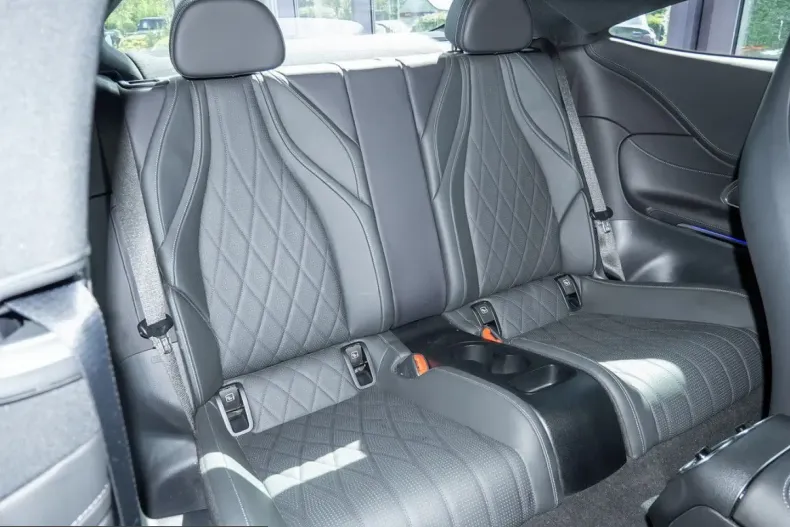 Mercedes-Benz CLE 450 (Clasa CLE) din 2024 cu 44.444 km - oferta MER243306 - foto 4