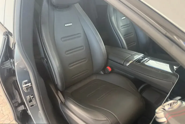Mercedes-Benz EQE (Clasa E) din 2024 cu 36.432 km - oferta MER243309 - foto 11