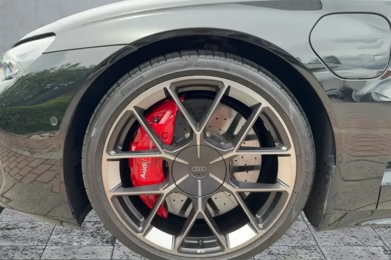 Audi RS e-tron GT din 2024 cu 18.843 km - oferta AUD243310 - foto 7