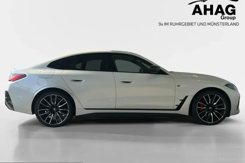 BMW i4 (Seria 4) din 2023 cu 64.133 km - oferta BMW243316 - foto 3