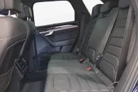 Volkswagen Touareg din 2023 cu 87.792 km - oferta VOL243320 - foto 17