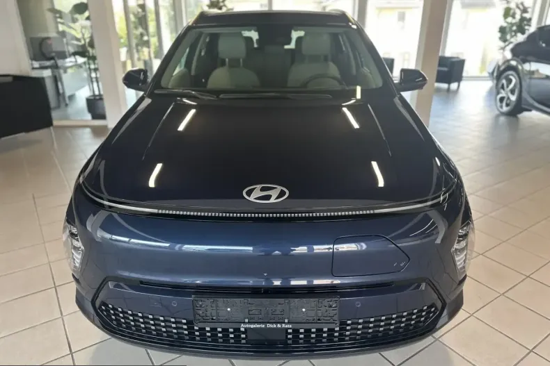 Hyundai Kona Elektro din 2024 cu 48.495 km - oferta HYU243321 - foto 2