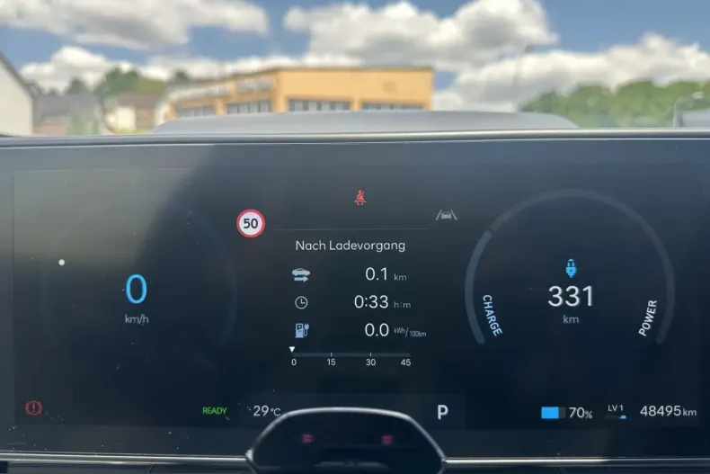 Hyundai Kona Elektro din 2024 cu 48.495 km - oferta HYU243321 - foto 11