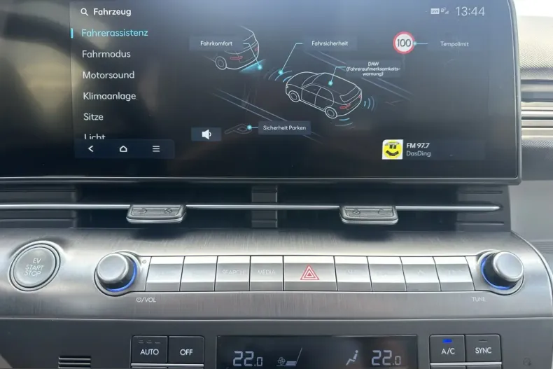 Hyundai Kona Elektro din 2024 cu 48.495 km - oferta HYU243321 - foto 22