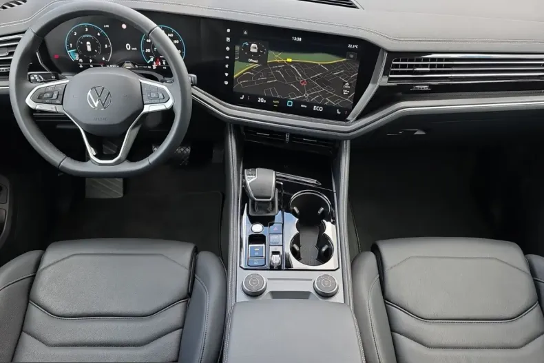 Volkswagen Touareg din 2025 cu 26.189 km - oferta VOL243323 - foto 7