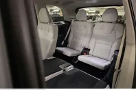 Volvo XC90 din 2023 cu 55.799 km - oferta VOL243328 - foto 8
