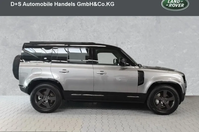Land Rover Defender din 2023 cu 63.580 km - oferta LAN243330 - foto 6