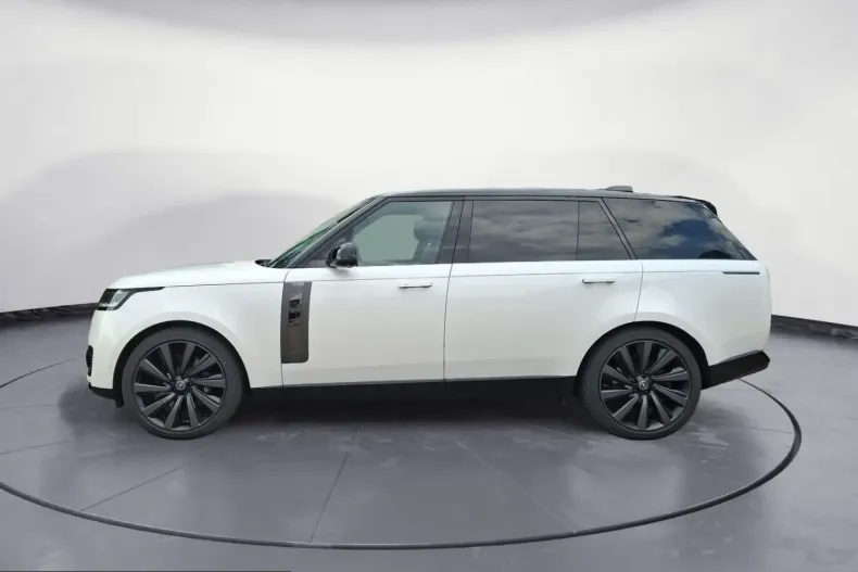Land Rover Range Rover din 2024 cu 15.200 km - oferta LAN243332 - foto 2