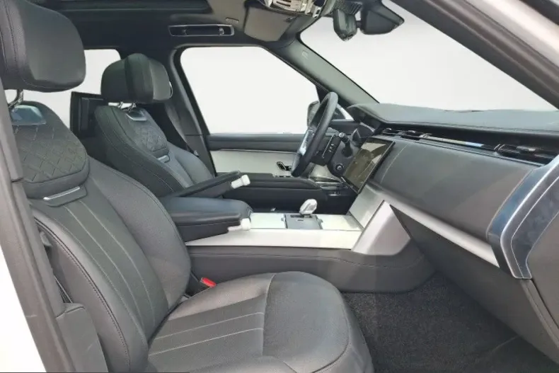 Land Rover Range Rover din 2024 cu 15.200 km - oferta LAN243332 - foto 23