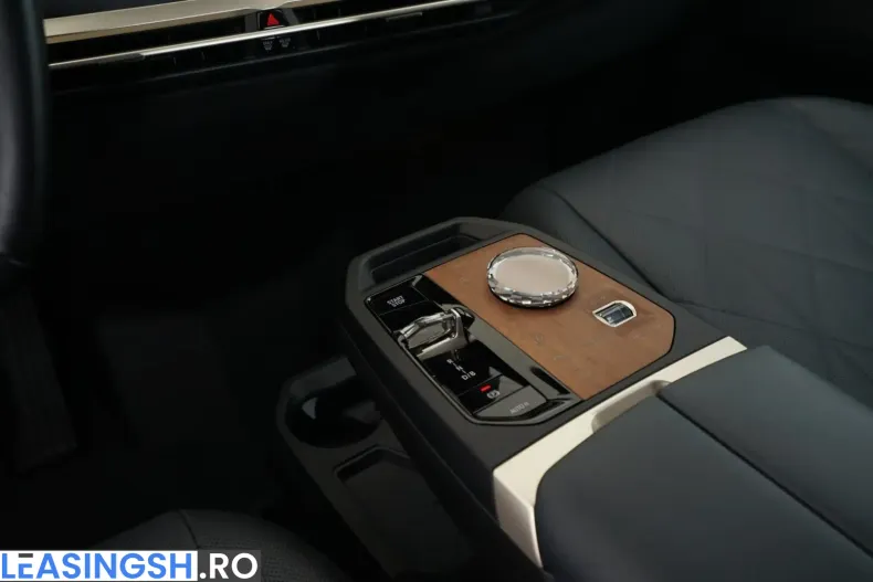 BMW iX din 2024 cu 50.093 km - oferta BMW243333 - foto 8