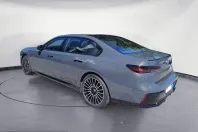 BMW i7 (Seria 7) din 2024 cu 33.872 km - oferta BMW243336 - foto 4