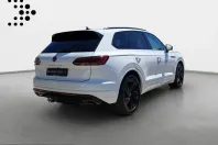 Volkswagen Touareg din 2022 cu 45.293 km - oferta VOL243339 - foto 2