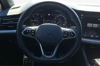 Volkswagen Touareg din 2022 cu 45.293 km - oferta VOL243339 - foto 8