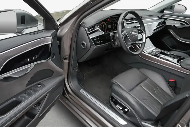 Audi A8 din 2022 cu 36.904 km - oferta AUD243344 - foto 14