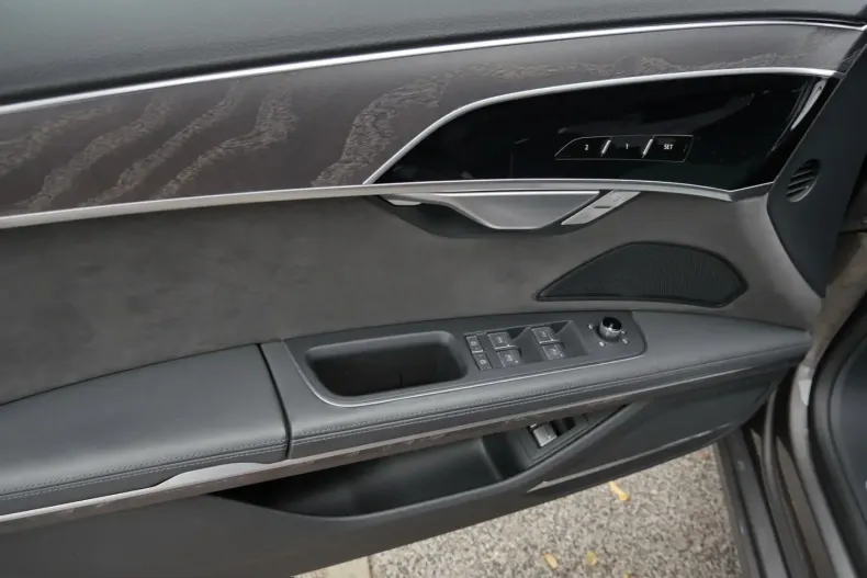 Audi A8 din 2022 cu 36.904 km - oferta AUD243344 - foto 20
