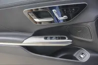 Mercedes-Benz CLE 220 (Clasa CLE) din 2025 cu 22.682 km - oferta MER243349 - foto 13