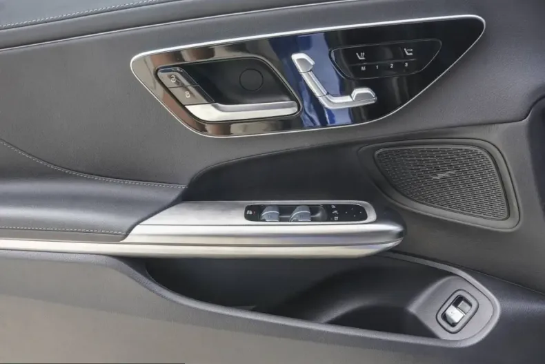 Mercedes-Benz CLE 220 (Clasa CLE) din 2025 cu 22.682 km - oferta MER243349 - foto 13