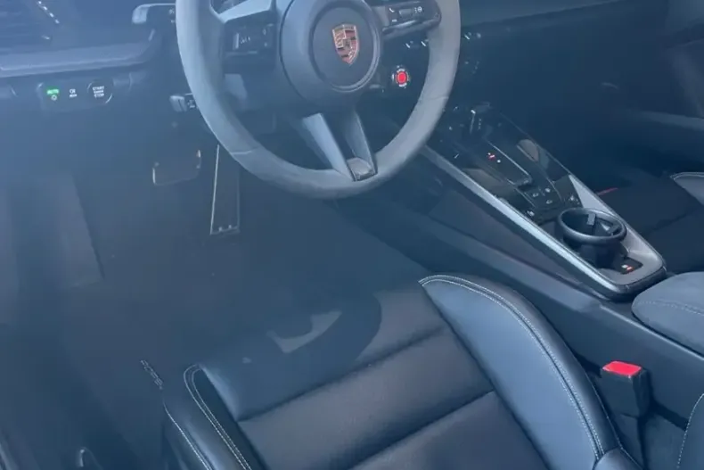 Porsche 992 din 2025 cu 23.000 km - oferta POR243377 - foto 4