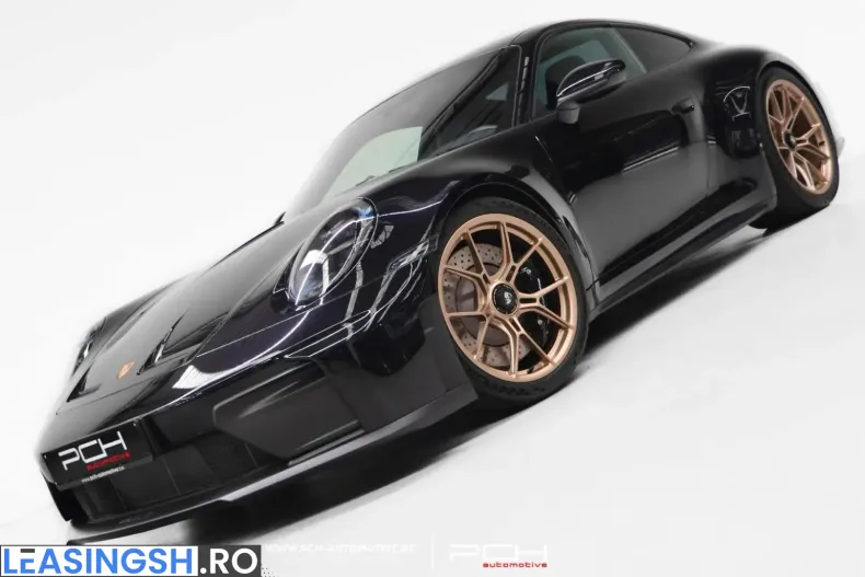 Porsche 992 din 2025 cu 1.900 km - oferta POR243381 - foto 1