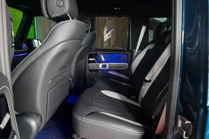 Mercedes-Benz G 63 AMG (Clasa G) din 2025 cu 8.700 km - oferta MER243384 - foto 8