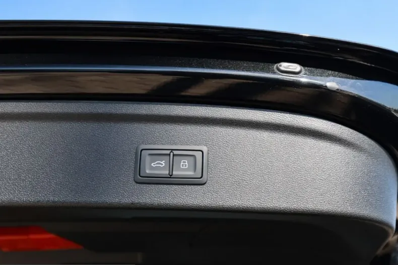 Audi A3 din 2025 cu 13.999 km - oferta AUD243395 - foto 24