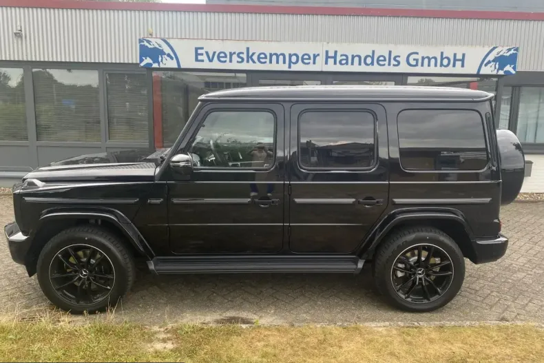 Mercedes-Benz G 450 (Clasa G) din 2024 cu 49.900 km - oferta MER243411 - foto 2