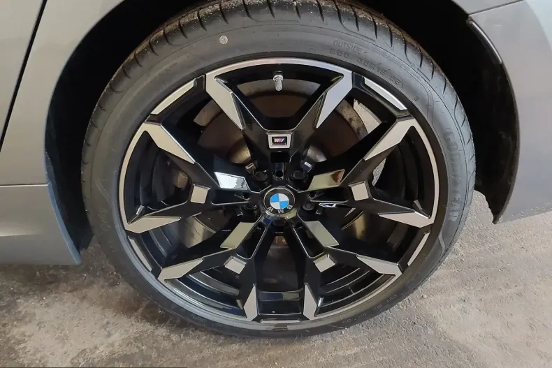 BMW 330 (Seria 3) din 2025 cu 22.366 km - oferta BMW243424 - foto 9