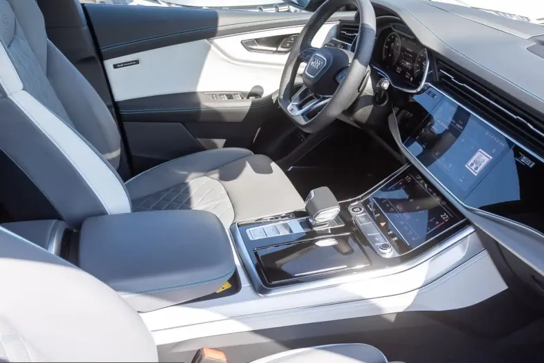 Audi Q8 din 2025 cu 29.270 km - oferta AUD243434 - foto 8