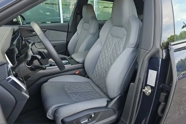 Audi Q8 din 2025 cu 25.900 km - oferta AUD243435 - foto 12