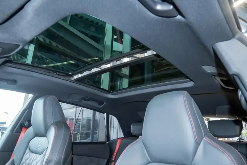 Audi Q8 din 2025 cu 24.610 km - oferta AUD243436 - foto 3