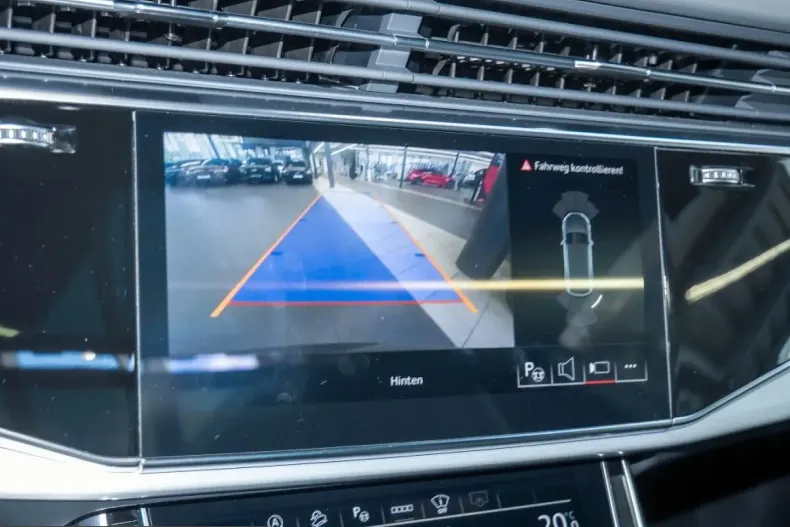 Audi Q8 din 2025 cu 24.610 km - oferta AUD243436 - foto 11
