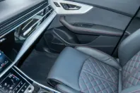 Audi Q8 din 2025 cu 24.610 km - oferta AUD243436 - foto 12