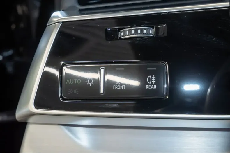 Audi Q8 din 2025 cu 24.610 km - oferta AUD243436 - foto 16