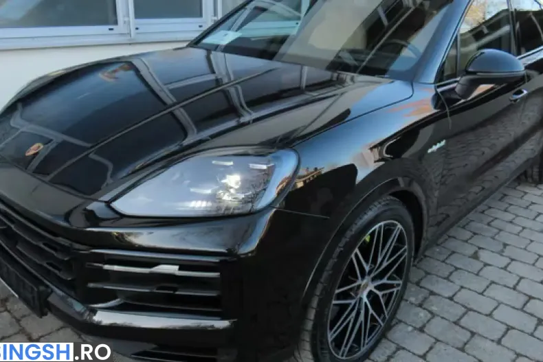 Porsche Cayenne din 2026 cu 9.189 km - oferta POR243442 - foto 1