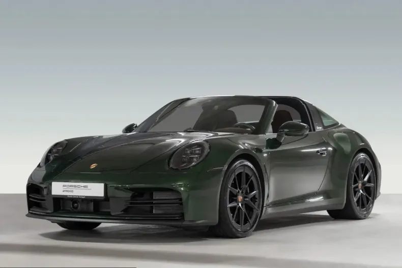 Porsche 992 din 2025 cu 1.800 km - oferta POR243443 - foto 1