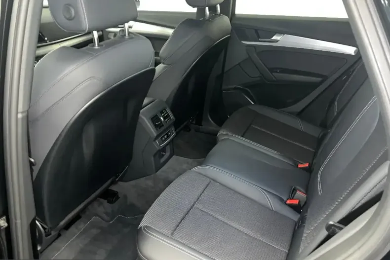 Audi Q5 din 2024 cu 11.900 km - oferta AUD243444 - foto 6