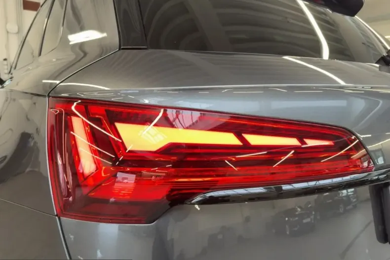 Audi Q5 din 2025 cu 17.322 km - oferta AUD243448 - foto 13