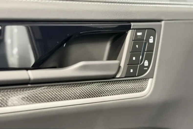 Porsche Cayenne din 2025 cu 17.000 km - oferta POR243449 - foto 11