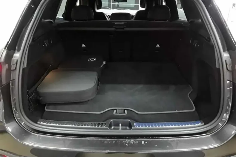 Mercedes-Benz GLC 400 (Clasa GLC) din 2023 cu 89.600 km - oferta MER243450 - foto 9