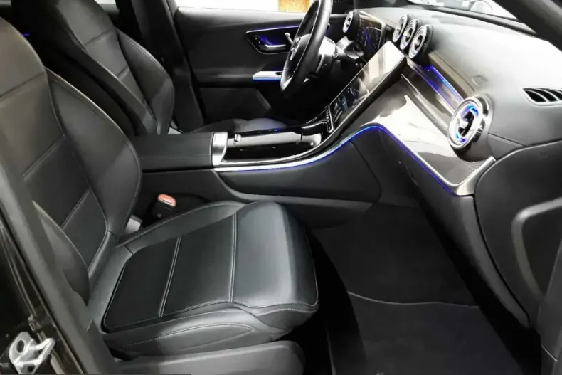 Mercedes-Benz GLC 400 (Clasa GLC) din 2023 cu 89.600 km - oferta MER243450 - foto 11