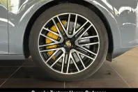 Porsche Cayenne din 2024 cu 25.700 km - oferta POR243451 - foto 6