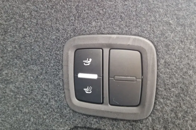 Porsche Cayenne din 2025 cu 15.049 km - oferta POR243452 - foto 19