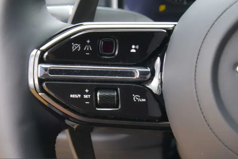 Aston Martin DB12 din 2023 cu 22.499 km - oferta AST243454 - foto 24