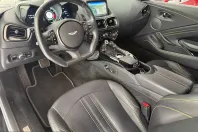 Aston Martin V8 Vantage din 2023 cu 13.500 km - oferta AST243456 - foto 4