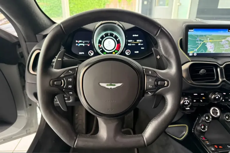 Aston Martin V8 Vantage din 2023 cu 13.500 km - oferta AST243456 - foto 5